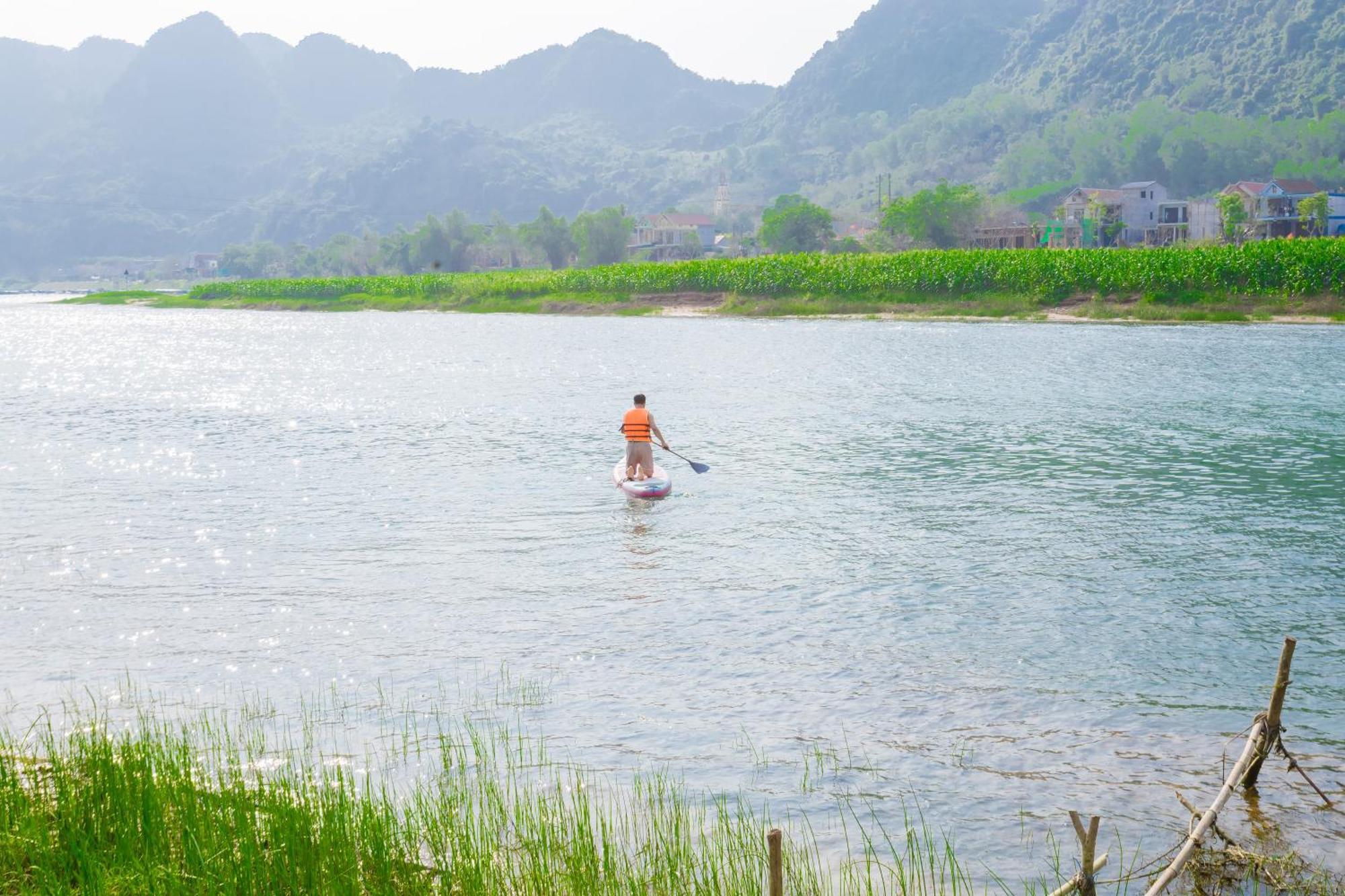 Son River Homestay ฟ็องญา ภายนอก รูปภาพ