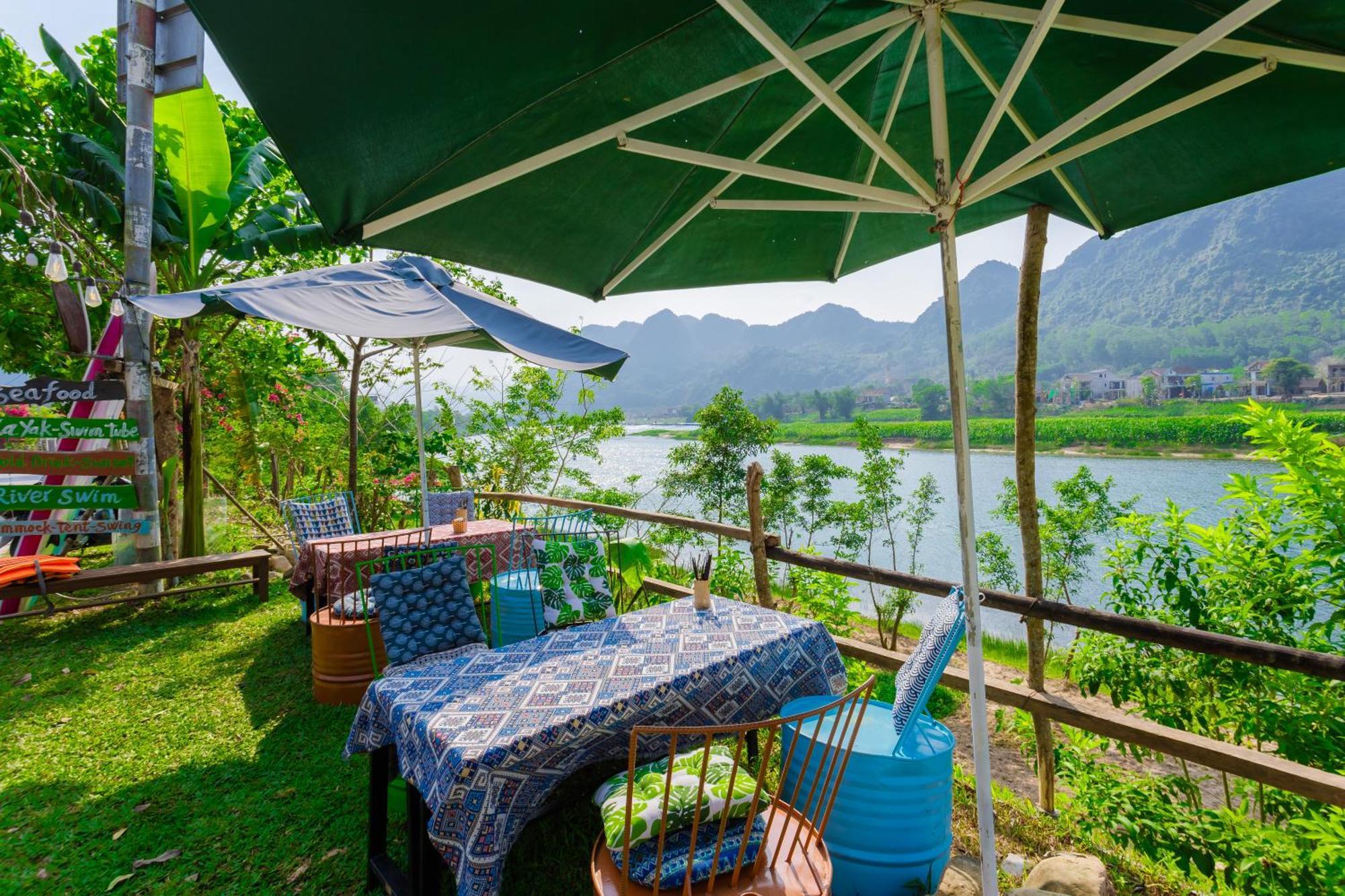 Son River Homestay ฟ็องญา ภายนอก รูปภาพ