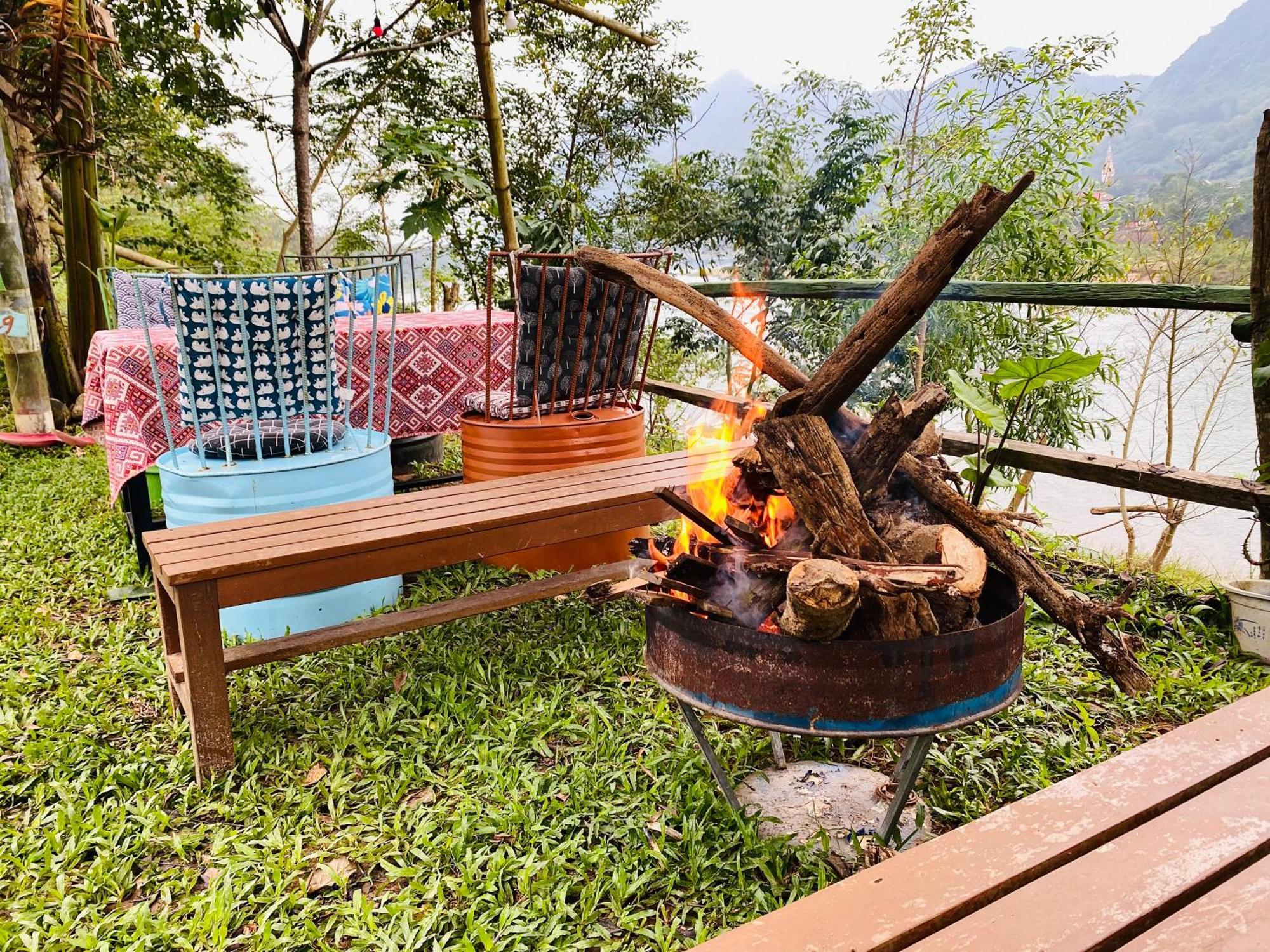 Son River Homestay ฟ็องญา ภายนอก รูปภาพ